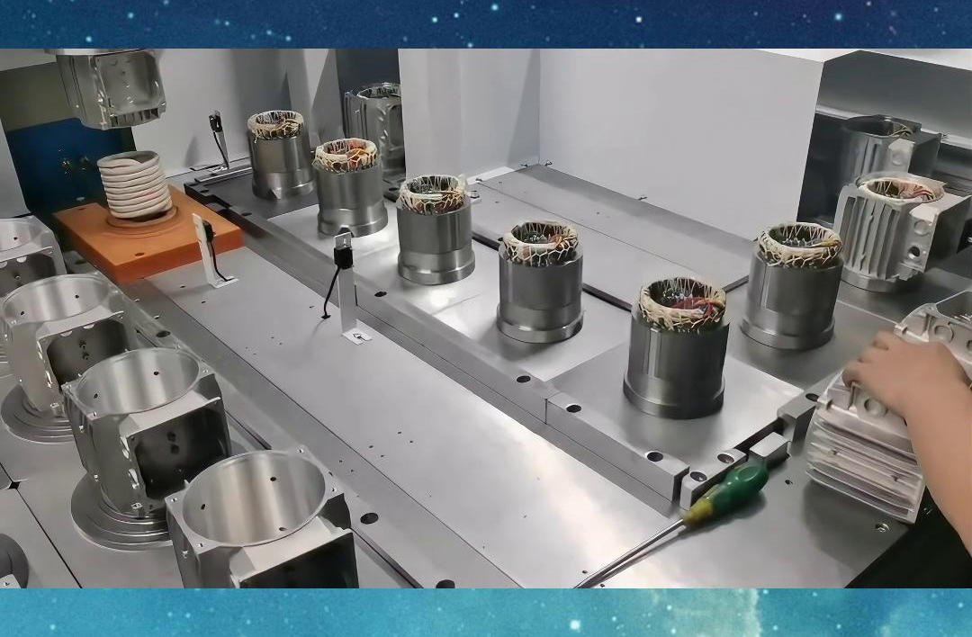 電機殼熱套熱配合成套設(shè)備全自動化操作，從而保證過盈配合的質(zhì)量和精度