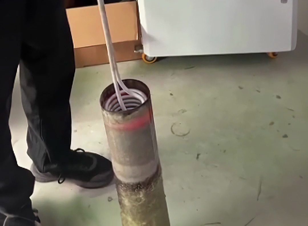 手持式高頻加熱機(jī)有多強(qiáng)，鋼管、不銹鋼內(nèi)孔加熱全搞定