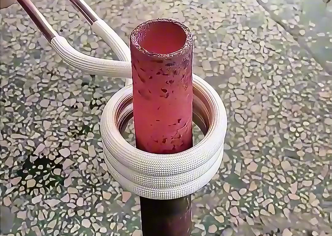 還在為金屬加熱發(fā)愁？手持式軟鏈接感應(yīng)加熱設(shè)備讓你事半功倍！