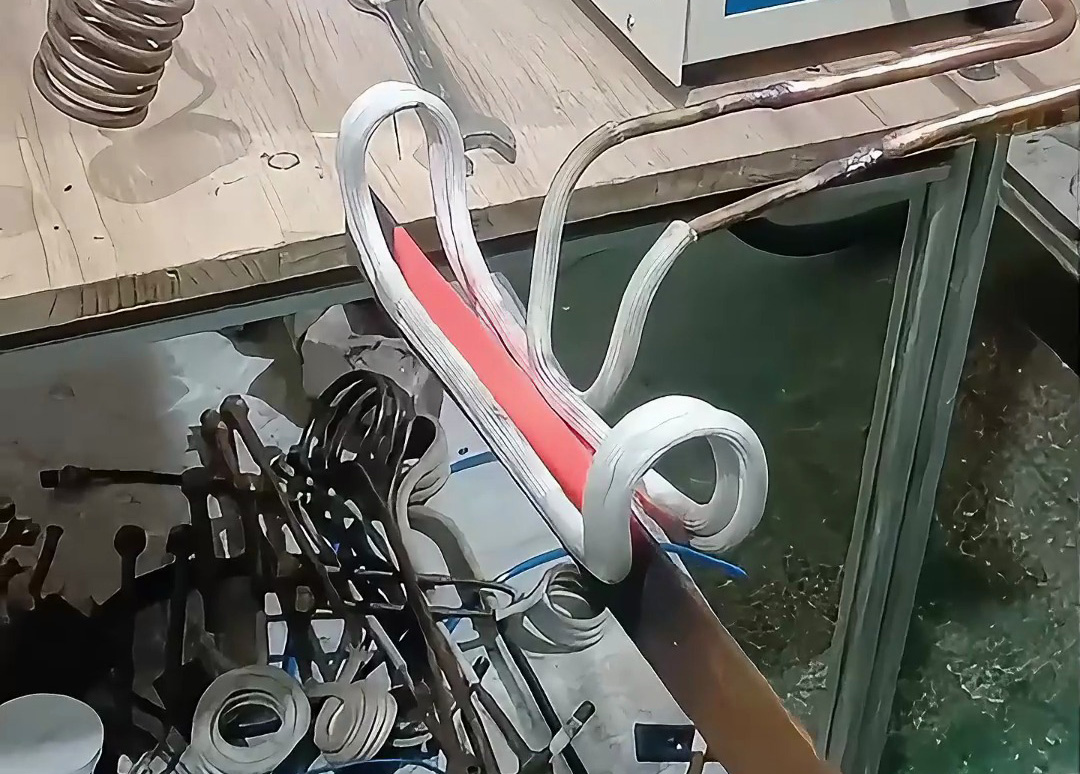 非接觸式加熱技術(shù)，高頻加熱機(jī) 鋼帶局部退火新選擇
